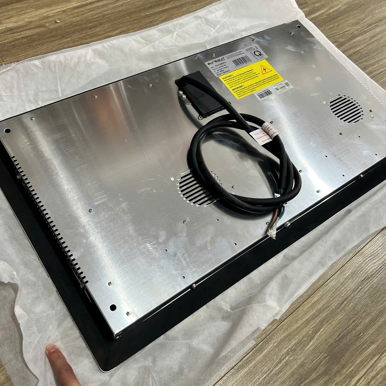 Bếp từ Eurosun EU T798XPro